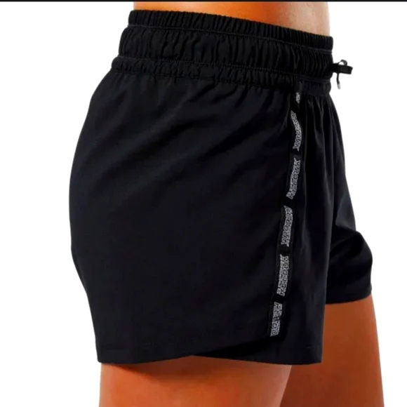 Reebok Speedwick Woman's Shorts Color Black Size 2XL NWT - Picture 3 of 12